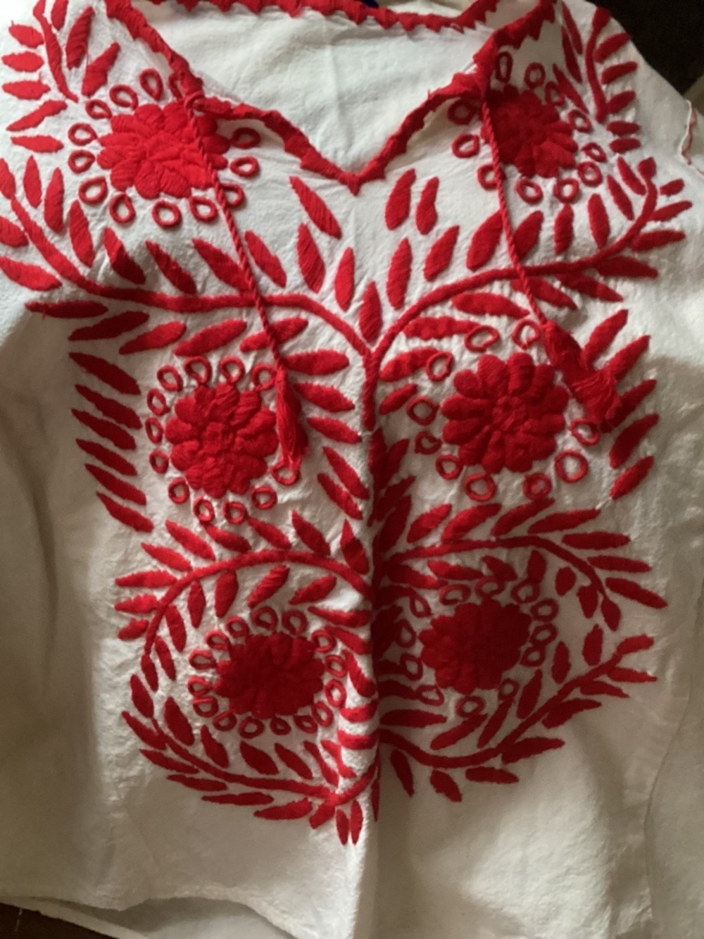 Cream and red embroidered Mexican blouse large no tag..looks authentic